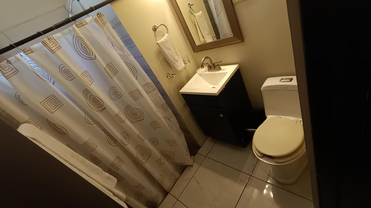 Suites Entrelagos Ciudad Obregón Esterno foto