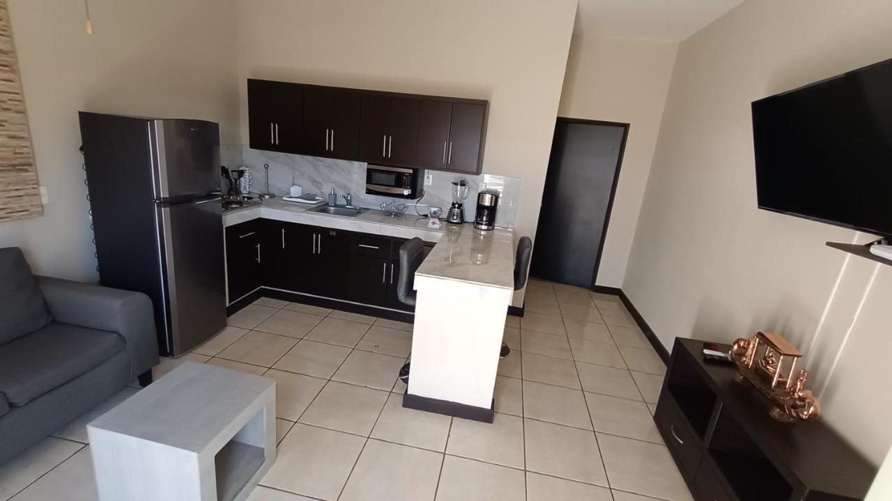 Suites Entrelagos Ciudad Obregón Esterno foto